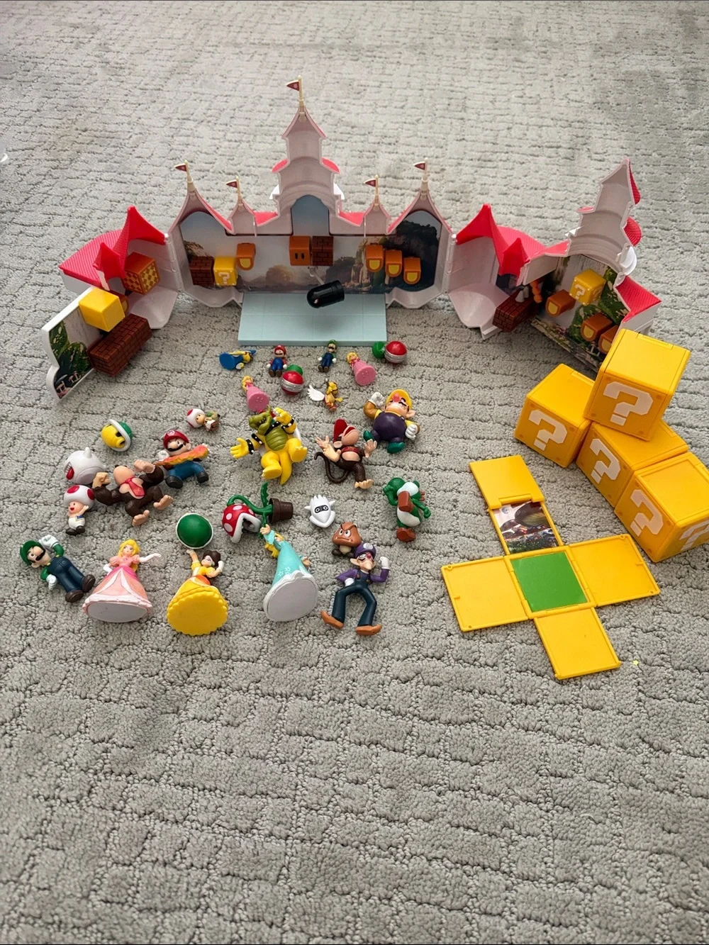 Super Mario Kids Toy Playset with Yellow Question Blocks and Peach Castle